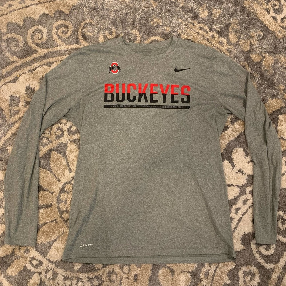 Ohio State Buckeyes‎ NCAA x Nike Dri-Fit LS Athletic Cut Tee Men’s Size Large